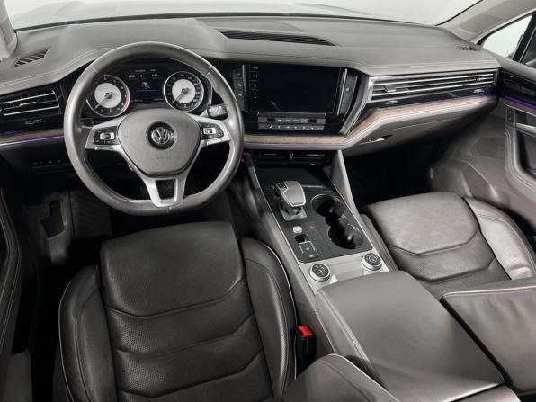 Volkswagen Touareg III с пробегом 2018 года, цена 4 494 900 рублей, 145573 км, внедорожник, Автокод Объявления
