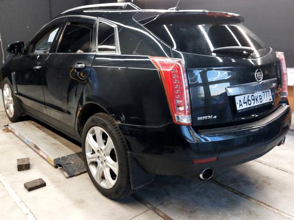 Cadillac SRX II Рестайлинг с пробегом 2014 года, цена 1 050 000 рублей, 170615 км, внедорожник, Автокод Объявления
