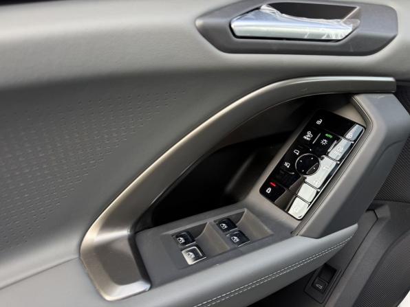 Audi Q5 III с пробегом 2026 года, цена 5 899 900 рублей, 18 км, внедорожник, Автокод Объявления