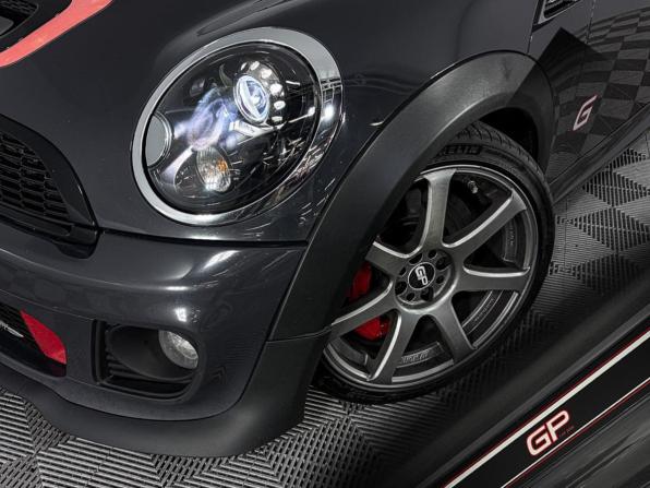 Mini Hatch II (R56) Рестайлинг с пробегом 2013 года, цена 1 612 000 рублей, 184215 км, хэтчбек, Автокод Объявления