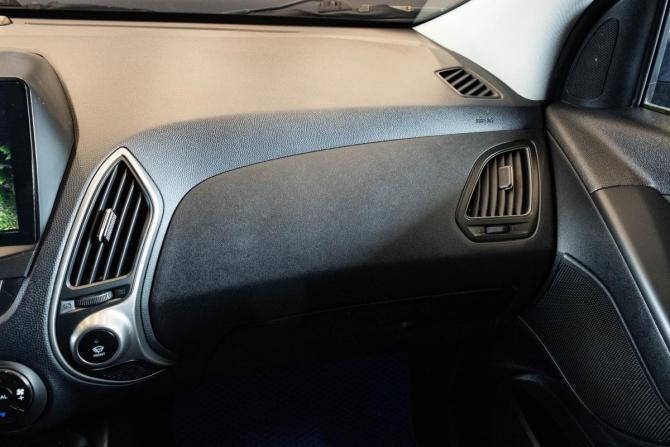 Hyundai ix35 I Рестайлинг с пробегом 2013 года, цена 1 299 000 рублей, 176472 км, внедорожник, Автокод Объявления