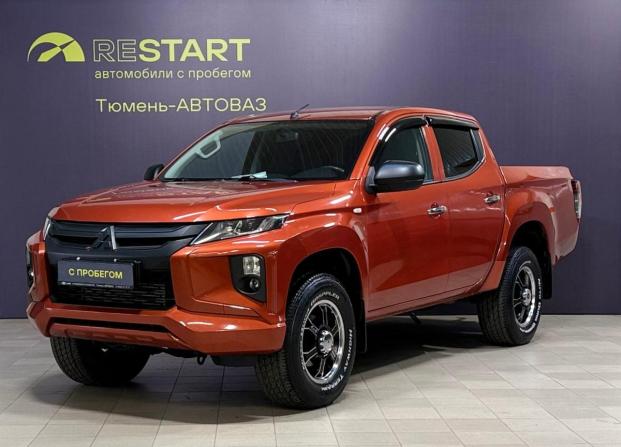 Mitsubishi L200 V Рестайлинг с пробегом 2019 года, цена 2 220 000 рублей, 210000 км, пикап, Автокод Объявления