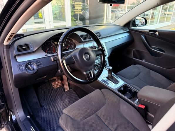 Volkswagen Passat B6 с пробегом 2010 года, цена 699 000 рублей, 184000 км, седан, Автокод Объявления