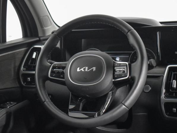 Kia Sorento IV с пробегом 2022 года, цена 4 540 000 рублей, 4211 км, внедорожник, Автокод Объявления