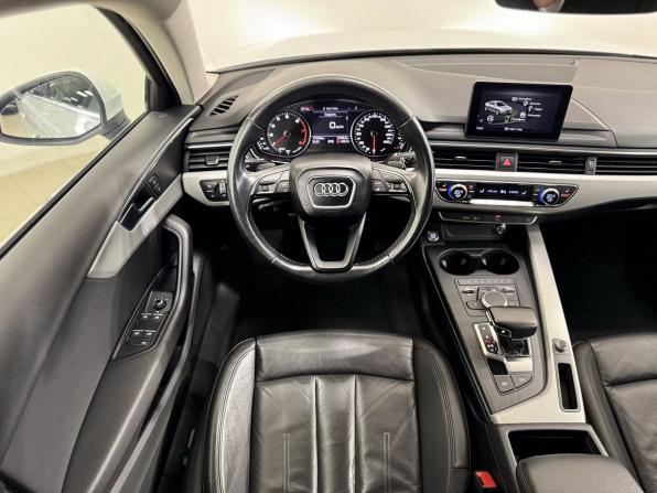 Audi A4 V (B9) Рестайлинг с пробегом 2019 года, цена 1 950 000 рублей, 171044 км, седан, Автокод Объявления
