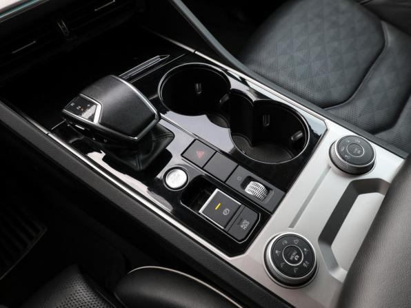 Volkswagen Touareg III с пробегом 2020 года, цена 4 642 881 рубль, 159967 км, внедорожник, Автокод Объявления