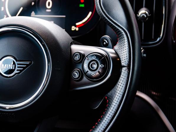 Mini Countryman II Рестайлинг с пробегом 2021 года, цена 4 040 000 рублей, 51695 км, внедорожник, Автокод Объявления