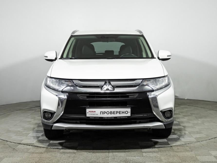 Mitsubishi Outlander III Рестайлинг 2 Санкт-Петербург  - изображение 2
