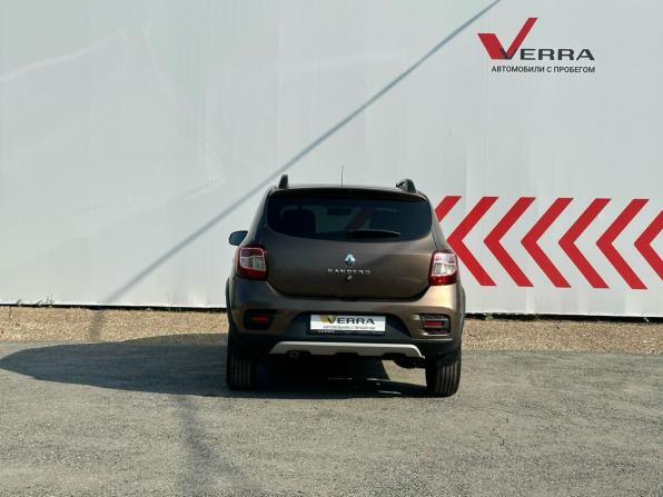Renault Sandero II Рестайлинг с пробегом 2020 года, цена 1 190 000 рублей, 85795 км, хэтчбек, Автокод Объявления