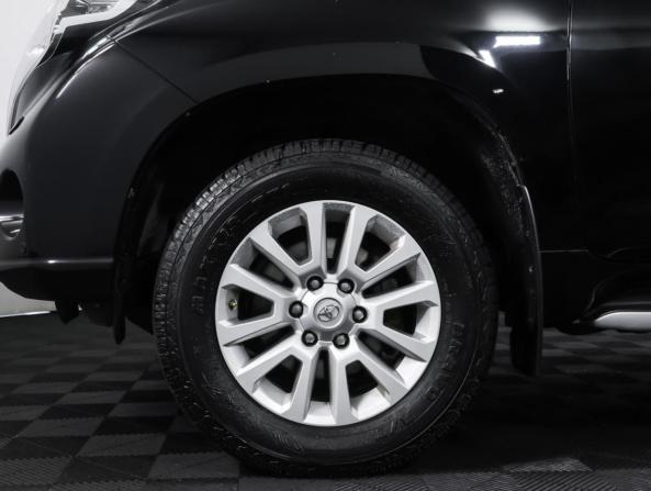 Toyota Land Cruiser Prado 150 Series Рестайлинг 1 с пробегом 2015 года, цена 3 890 000 рублей, 128742 км, внедорожник, Автокод Объявления