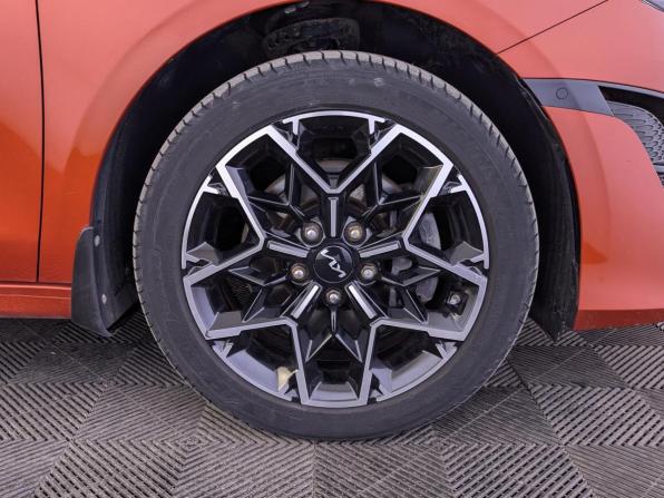 Kia Ceed III Рестайлинг с пробегом 2021 года, цена 2 675 000 рублей, 33768 км, универсал, Автокод Объявления