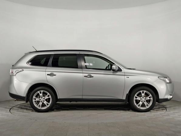Mitsubishi Outlander III с пробегом 2014 года, цена 1 935 000 рублей, 78563 км, внедорожник, Автокод Объявления