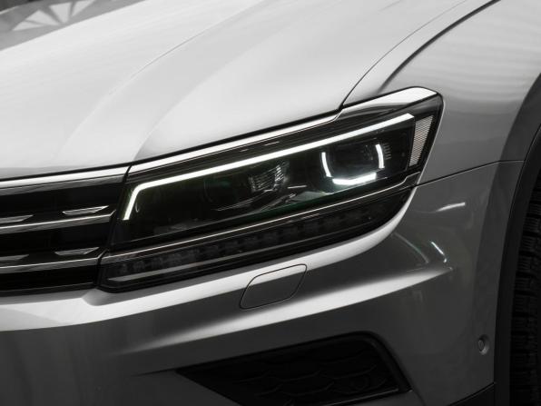 Volkswagen Tiguan II с пробегом 2018 года, цена 2 990 000 рублей, 79713 км, внедорожник, Автокод Объявления