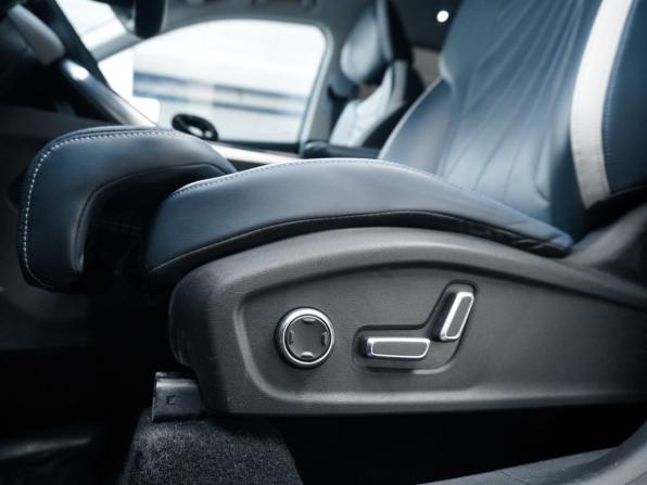 Geely Atlas II с пробегом 2024 года, цена 2 590 000 рублей, 58600 км, внедорожник, Автокод Объявления