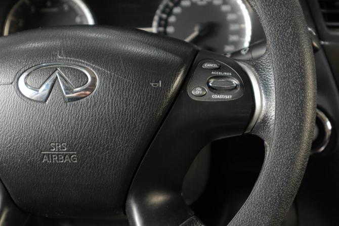 Infiniti JX с пробегом 2012 года, цена 1 729 000 рублей, 247000 км, внедорожник, Автокод Объявления