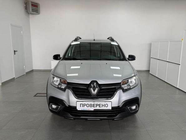 Renault Sandero II Рестайлинг с пробегом 2019 года, цена 890 000 рублей, 190000 км, хэтчбек, Автокод Объявления