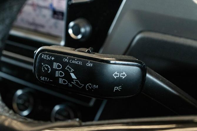 Volkswagen Touran II с пробегом 2016 года, цена 1 299 000 рублей, 115222 км, минивэн, Автокод Объявления