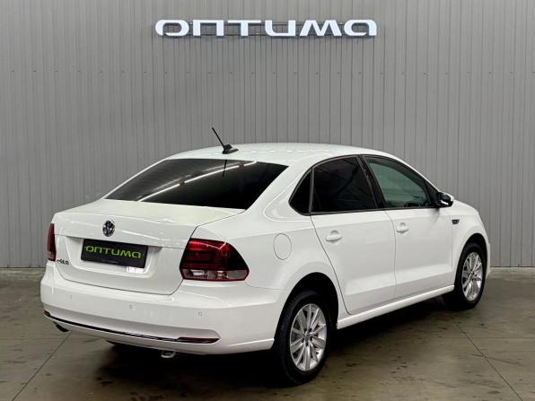 Volkswagen Polo V Рестайлинг с пробегом 2019 года, цена 1 427 000 рублей, 127060 км, седан, Автокод Объявления