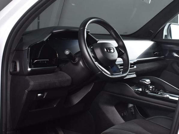 Geely Monjaro I с пробегом 2024 года, цена 3 499 999 рублей, 32150 км, внедорожник, Автокод Объявления