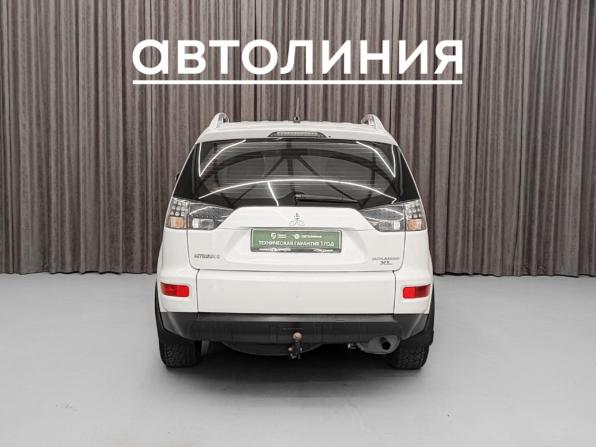 Mitsubishi Outlander II Рестайлинг с пробегом 2010 года, цена 999 000 рублей, 201043 км, внедорожник, Автокод Объявления