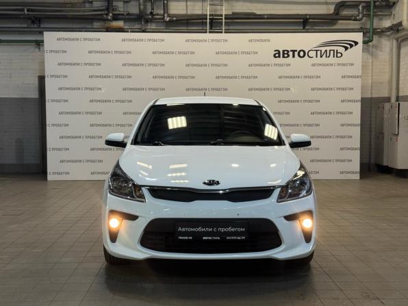 Kia Rio IV с пробегом 2020 года, цена 1 529 000 рублей, 48000 км, седан, Автокод Объявления