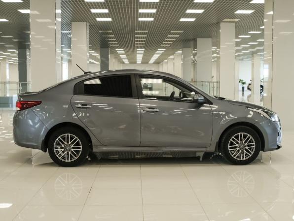 Kia Rio IV с пробегом 2018 года, цена 1 086 000 рублей, 122281 км, седан, Автокод Объявления