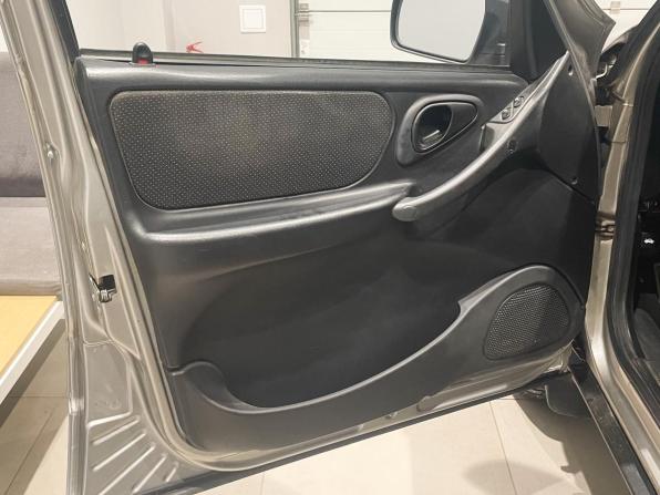Chevrolet Niva I Рестайлинг с пробегом 2013 года, цена 527 053 рубля, 117890 км, внедорожник, Автокод Объявления