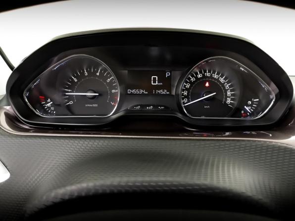 Peugeot 2008 I с пробегом 2014 года, цена 1 150 000 рублей, 45531 км, внедорожник, Автокод Объявления