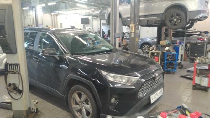 Toyota RAV4 V (XA50) с пробегом 2022 года, цена 2 401 000 рублей, 200763 км, внедорожник, Автокод Объявления