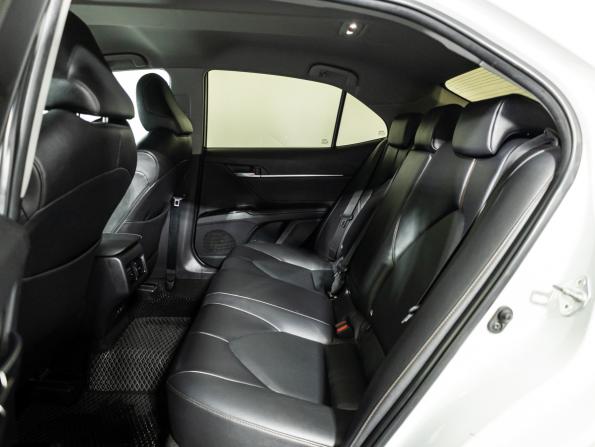 Toyota Camry VIII (XV70) с пробегом 2020 года, цена 2 450 000 рублей, 83102 км, седан, Автокод Объявления