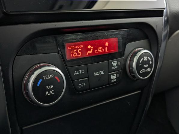 Suzuki SX4 I (Classic) Рестайлинг с пробегом 2011 года, цена 1 100 000 рублей, 27660 км, хэтчбек, Автокод Объявления