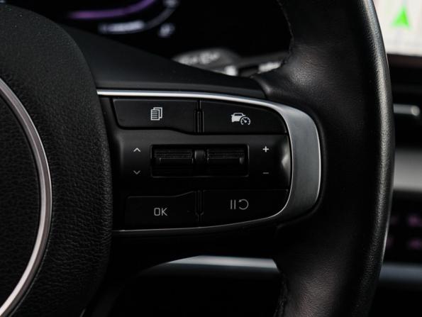 Kia Sportage V с пробегом 2023 года, цена 3 798 000 рублей, 41856 км, внедорожник, Автокод Объявления