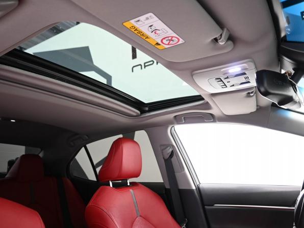 Toyota Camry VIII (XV70) Рестайлинг с пробегом 2022 года, цена 3 389 900 рублей, 50121 км, седан, Автокод Объявления