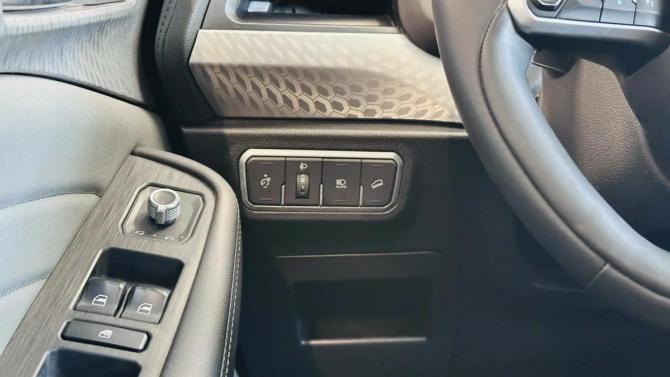 Haval F7 I Рестайлинг с пробегом 2024 года, цена 2 110 000 рублей, 93200 км, внедорожник, Автокод Объявления