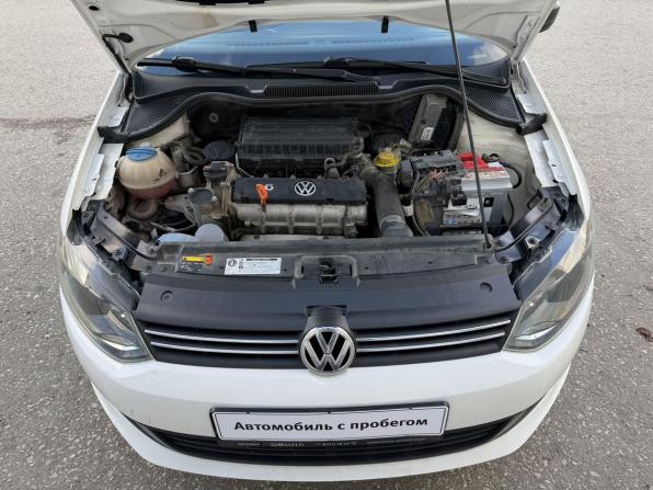 Volkswagen Polo V с пробегом 2013 года, цена 820 000 рублей, 83775 км, седан, Автокод Объявления