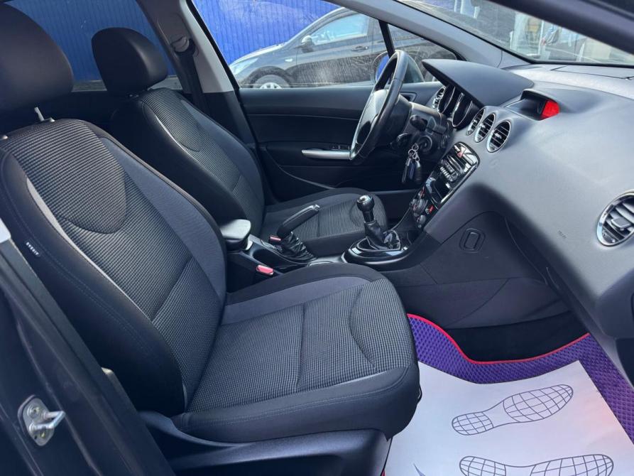 Peugeot 408 I Ульяновск  - изображение 12