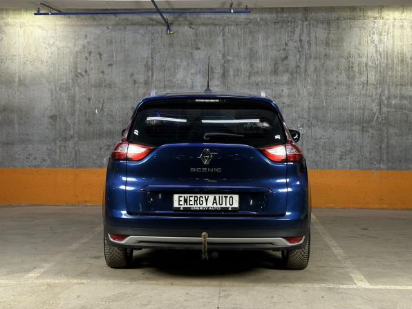 Renault Scenic IV с пробегом 2018 года, цена 1 650 000 рублей, 139000 км, компактвэн, Автокод Объявления