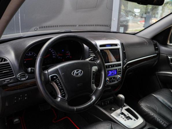 Hyundai Santa Fe II Рестайлинг с пробегом 2011 года, цена 1 350 000 рублей, 184249 км, внедорожник, Автокод Объявления