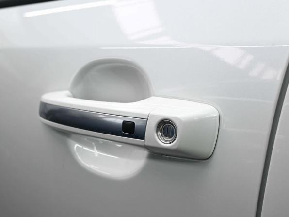 Kia Mohave I Рестайлинг 2 с пробегом 2023 года, цена 5 690 000 рублей, 50200 км, внедорожник, Автокод Объявления
