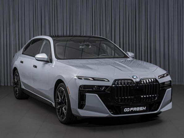 BMW 7 серии VII (G70) с пробегом 2023 года, цена 15 339 000 рублей, 18179 км, седан, Автокод Объявления