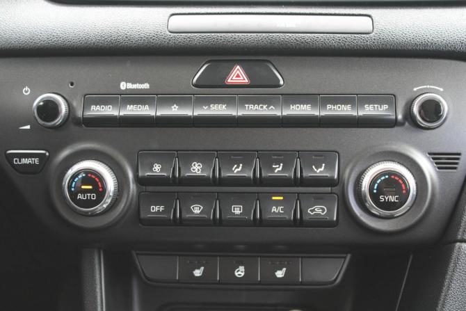 Kia Sportage IV Рестайлинг с пробегом 2019 года, цена 2 525 000 рублей, 102000 км, внедорожник, Автокод Объявления