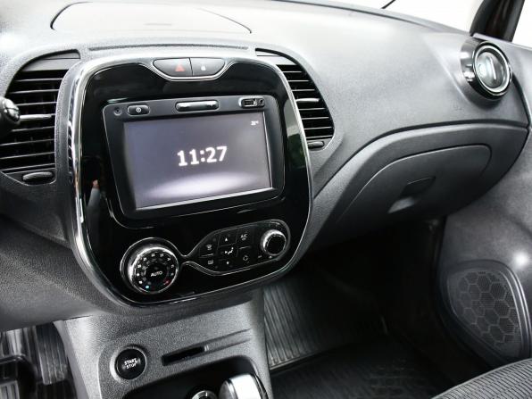 Renault Kaptur I с пробегом 2017 года, цена 1 537 000 рублей, 105173 км, внедорожник, Автокод Объявления