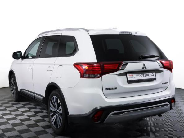 Mitsubishi Outlander III Рестайлинг 3 с пробегом 2019 года, цена 1 785 000 рублей, 188234 км, внедорожник, Автокод Объявления