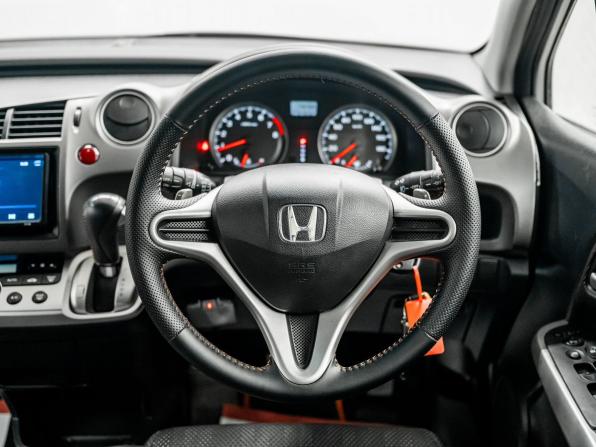 Honda Stream II Рестайлинг с пробегом 2010 года, цена 1 199 000 рублей, 146375 км, компактвэн, Автокод Объявления
