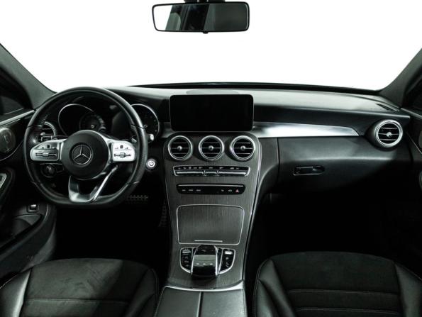 Mercedes-Benz C-Класс IV (W205) Рестайлинг с пробегом 2018 года, цена 2 749 585 рублей, 70051 км, седан, Автокод Объявления