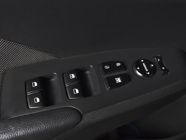Hyundai Solaris II Рестайлинг с пробегом 2022 года, цена 1 614 995 рублей, 59891 км, седан, Автокод Объявления