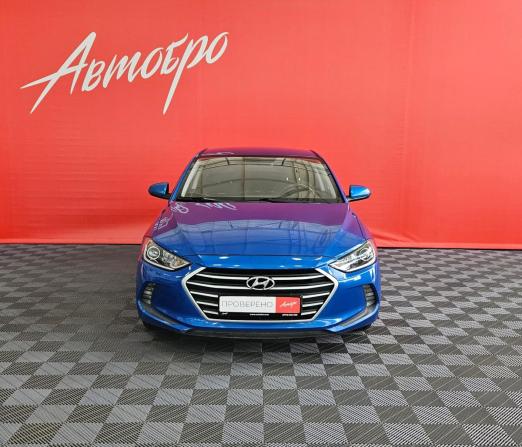 Hyundai Elantra VI (AD) с пробегом 2018 года, цена 1 350 000 рублей, 87299 км, седан, Автокод Объявления
