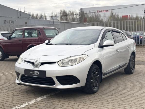 Renault Fluence I Рестайлинг с пробегом 2014 года, цена 783 000 рублей, 174703 км, седан, Автокод Объявления