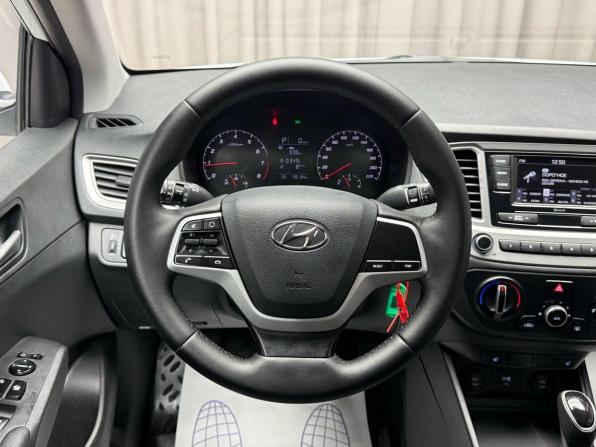 Hyundai Solaris II Рестайлинг с пробегом 2020 года, цена 1 179 000 рублей, 135134 км, седан, Автокод Объявления