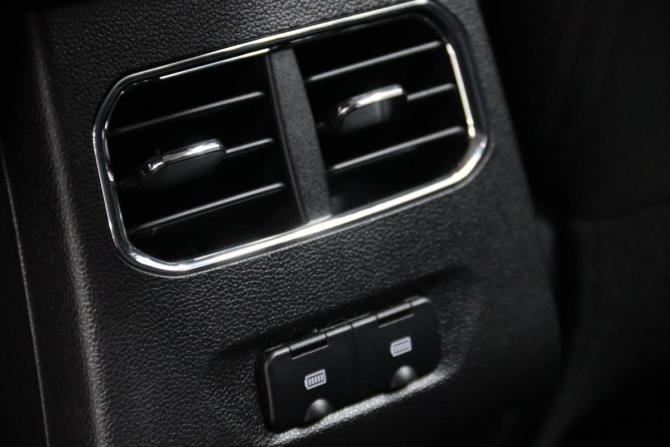Haval Jolion I с пробегом 2023 года, цена 1 935 350 рублей, 51596 км, внедорожник, Автокод Объявления